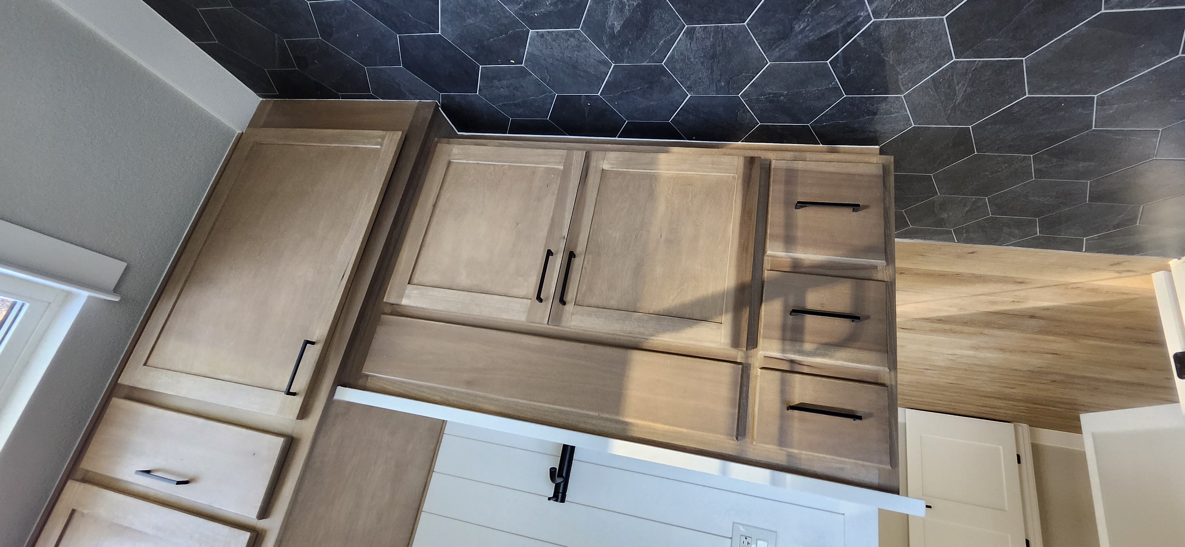 Cabinet & Trim 24